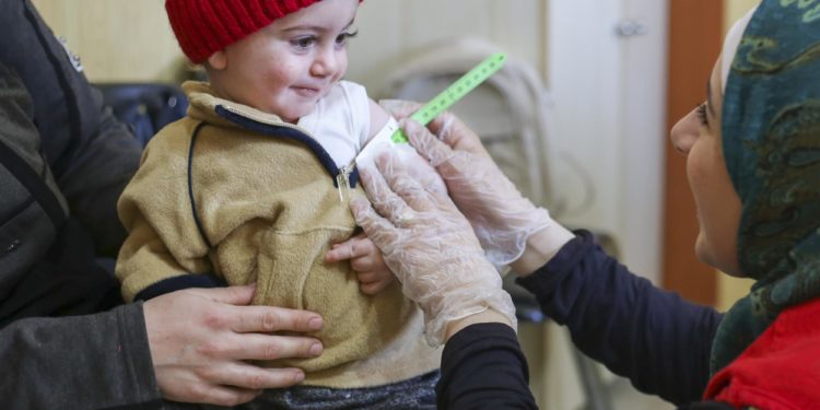 طفل، مريض، الهلال الأحمر العربي السوري