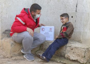 10250 عائلة تستلم مواداً إغاثية للوقاية من كورونا