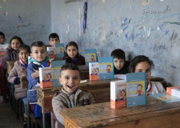 التوعية بالقمل ضمن تسعة مدارس في طرطوس