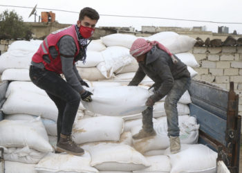 متابعة بيطرية وغذائية لمنحة النعاج