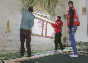 استقرار 1157 عائلة بات أسهل بعد تركيب حقائب الإيواء في منازلها