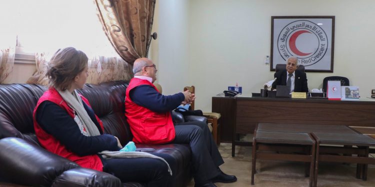 وفد من الصليب الأحمر الألماني يزور درعا