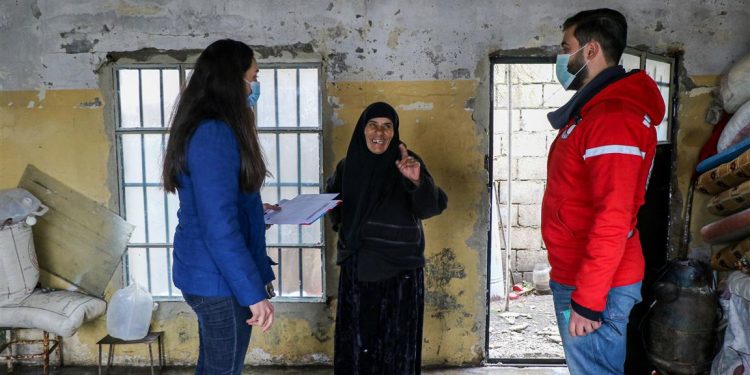 منازل تحمل بصمات النزاع، وحقائب الإيواء تعيد تلك المنازل إلى ما قبل عقد سوريا المؤلم