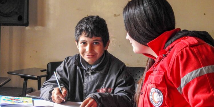 بلال لم يتخلَ عن حلم الدراسة وعاد إليها بعد انقطاع 3 سنوات